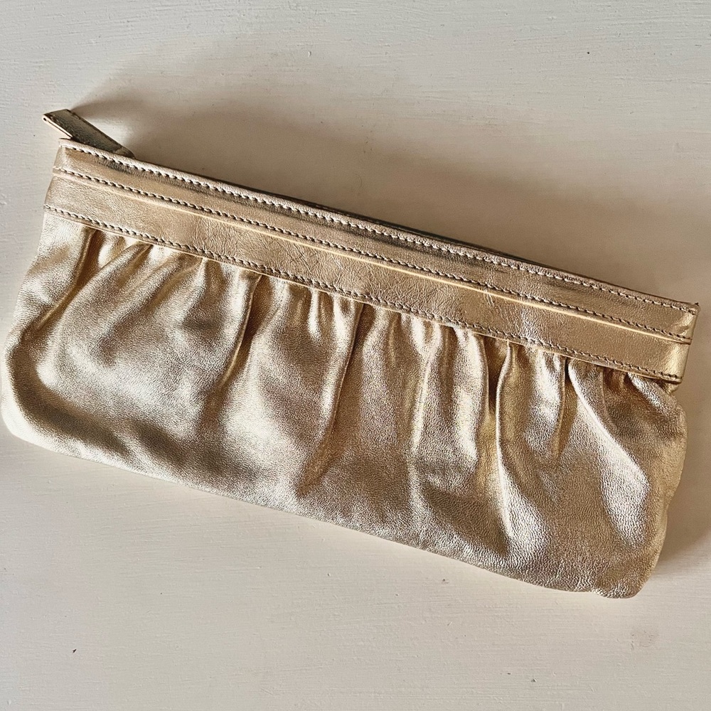 Gold Express Clutch